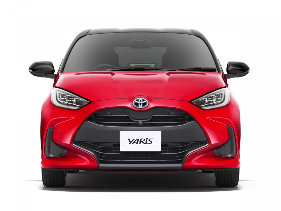  Toyota Yaris Hybrid 2020 года  (JP) (фото 13 из 25)